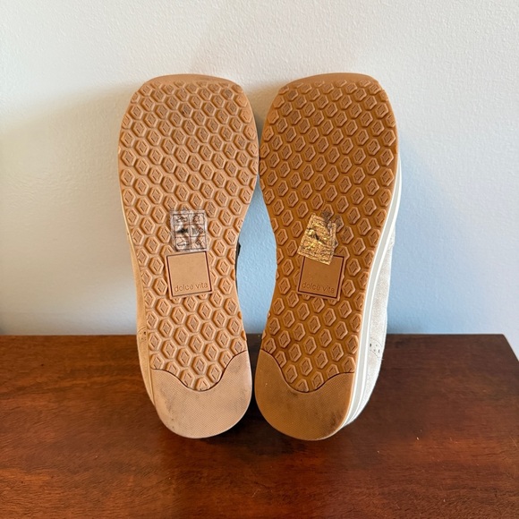 EUC Dolce Vita Jhax Platform Sneakers with Fringe Size 8.5 - Picture 5 of 5